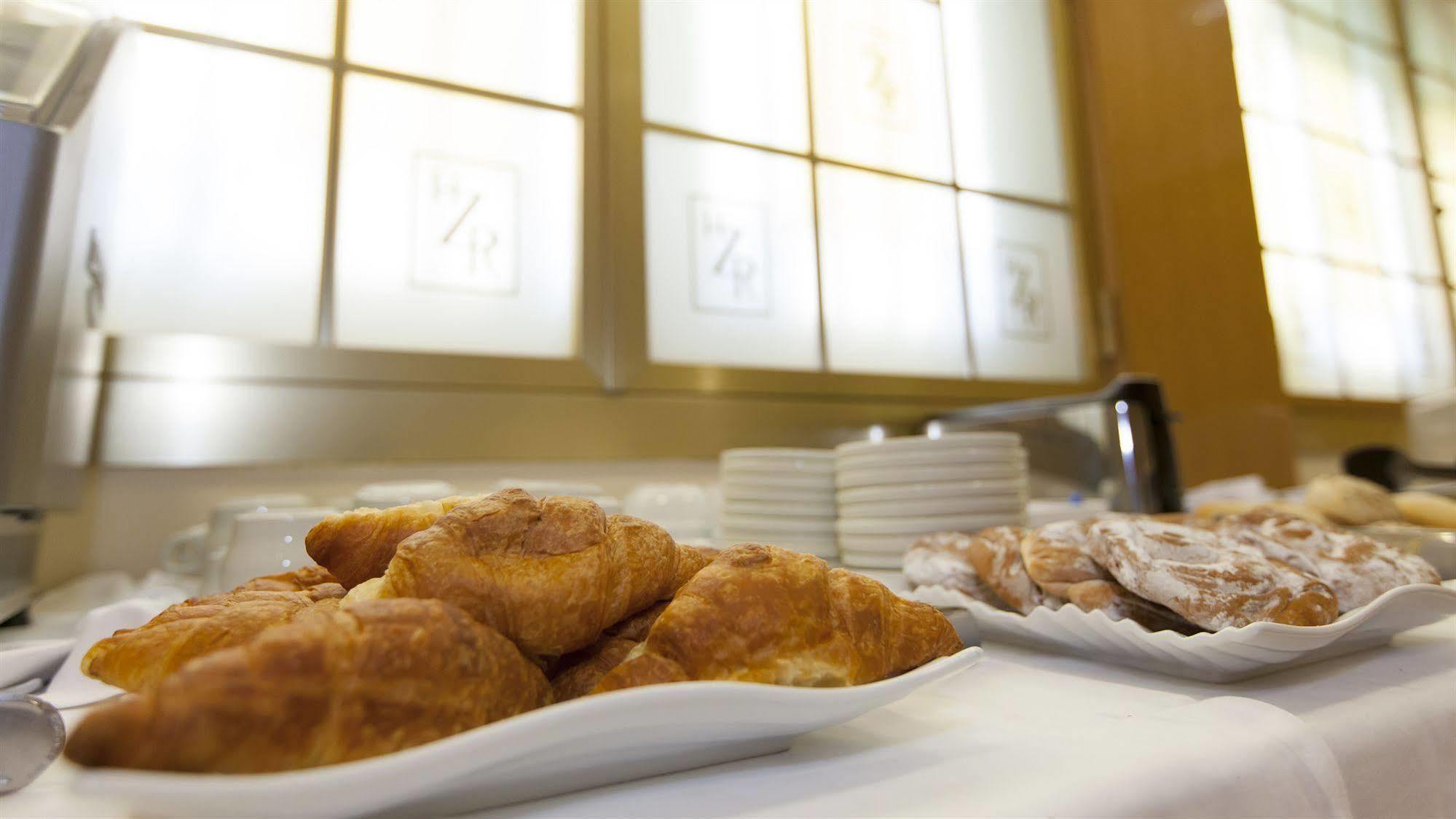 B&B Hotel Zaragoza Royal Ngoại thất bức ảnh